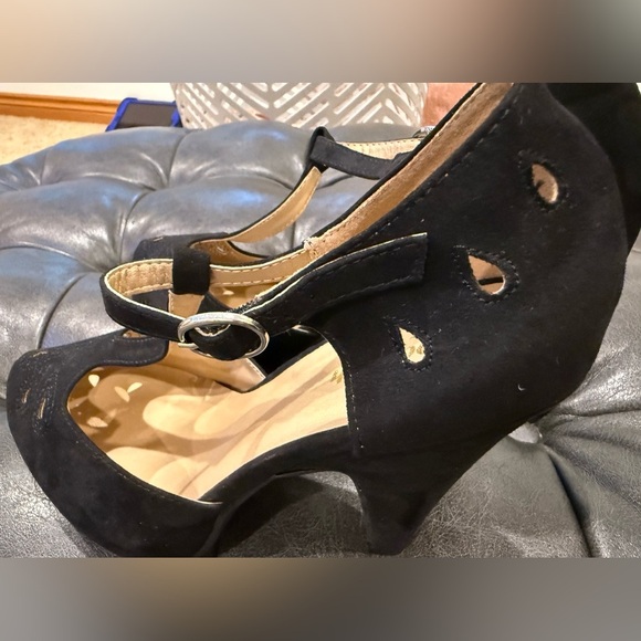 Modcloth Graham Black Heels with Mary Jane Strap Whimsygoth Vintage Look - Picture 3 of 11